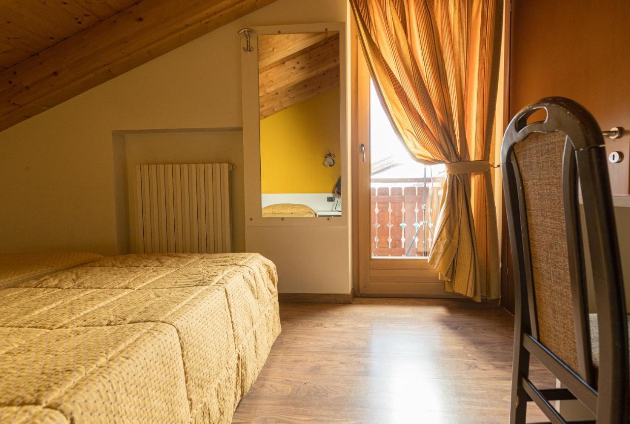 Chalet Kiara - Appartamenti Abar Livigno Ngoại thất bức ảnh